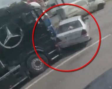 Αυτοκίνητο συγκρούεται με νταλίκα στη Λεωφόρο Αθηνών και προκαλεί καραμπόλα