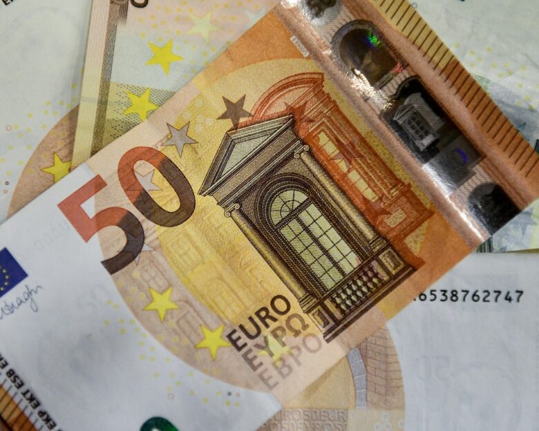 Κύκλωμα εξαπάτησε το Δημόσιο με ζημιά – μαμούθ 13,4 εκατ. ευρώ: Εμπλέκονται 19 πρόσωπα και 32 εταιρείες