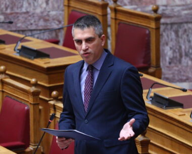 Ο Χρίστος Δήμας στο βήμα της Βουλής