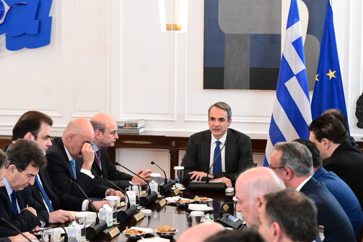 Αυξάνεται κατά 50 ευρώ ο κατώτατος μισθός - Ανακοινώνεται σήμερα από το υπουργικό συμβούλιο
