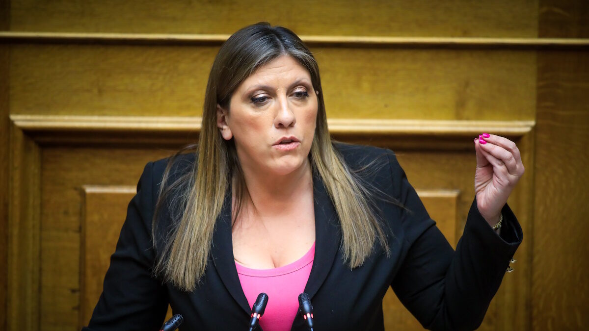 Η Ζωή Κωνσταντοπούλου