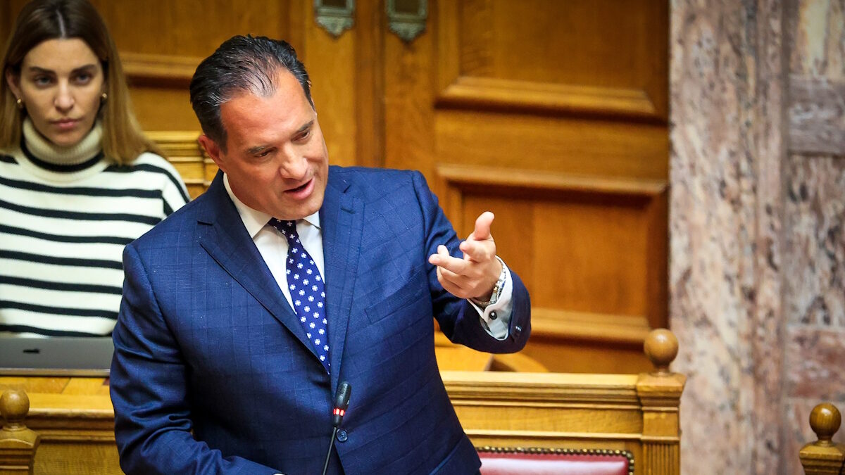 Ο Υπουργός Υγείας, Άδωνις Γεωργιάδης στη διάρκεια συζήτησης επίκαιρων ερωτήσεων στην Ολομέλεια της Βουλής