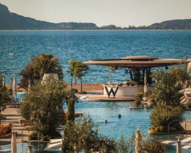 Costa Navarino
