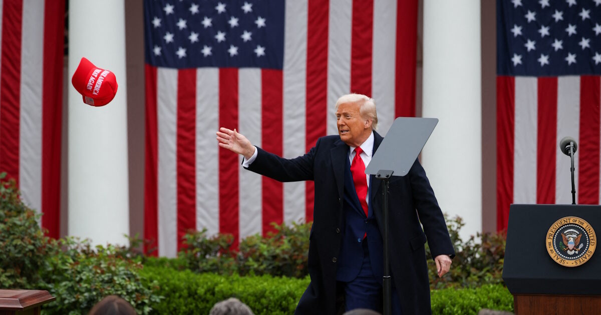‘Trump 2028’ hats at Donald Trump’s online store – sold 50 euros each
