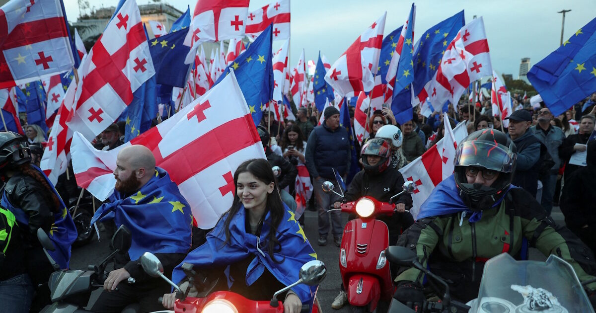 Georgia: 700 civil servants were fired because they went to demonstrations in favor of the European Union