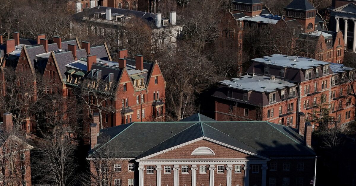 Harvard puts a “brake” on Trump: “University will remain independent”