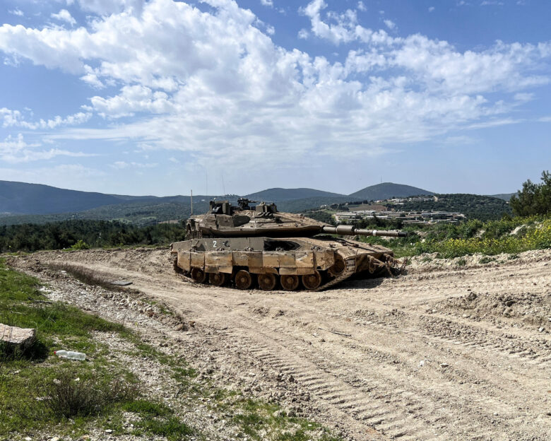 Το Ισραήλ απειλεί να επιτεθεί στη Συρία αν συνεχιστούν οι επιθέσεις στους Δρούζους