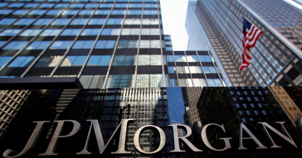 Forecasts by JPMorgan on the impact of duties on US economy