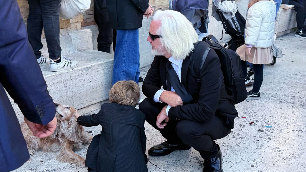 Τζούλιαν Ασάνζ