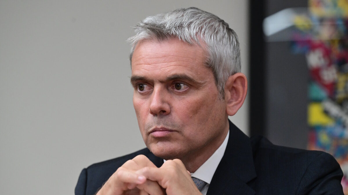 Ο Κώστας Καραγκούνης