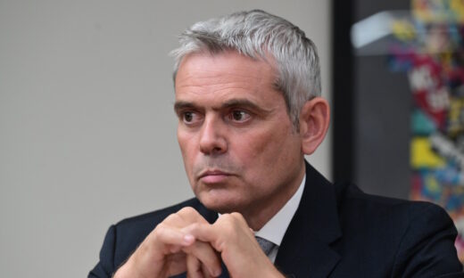 Ο Κώστας Καραγκούνης