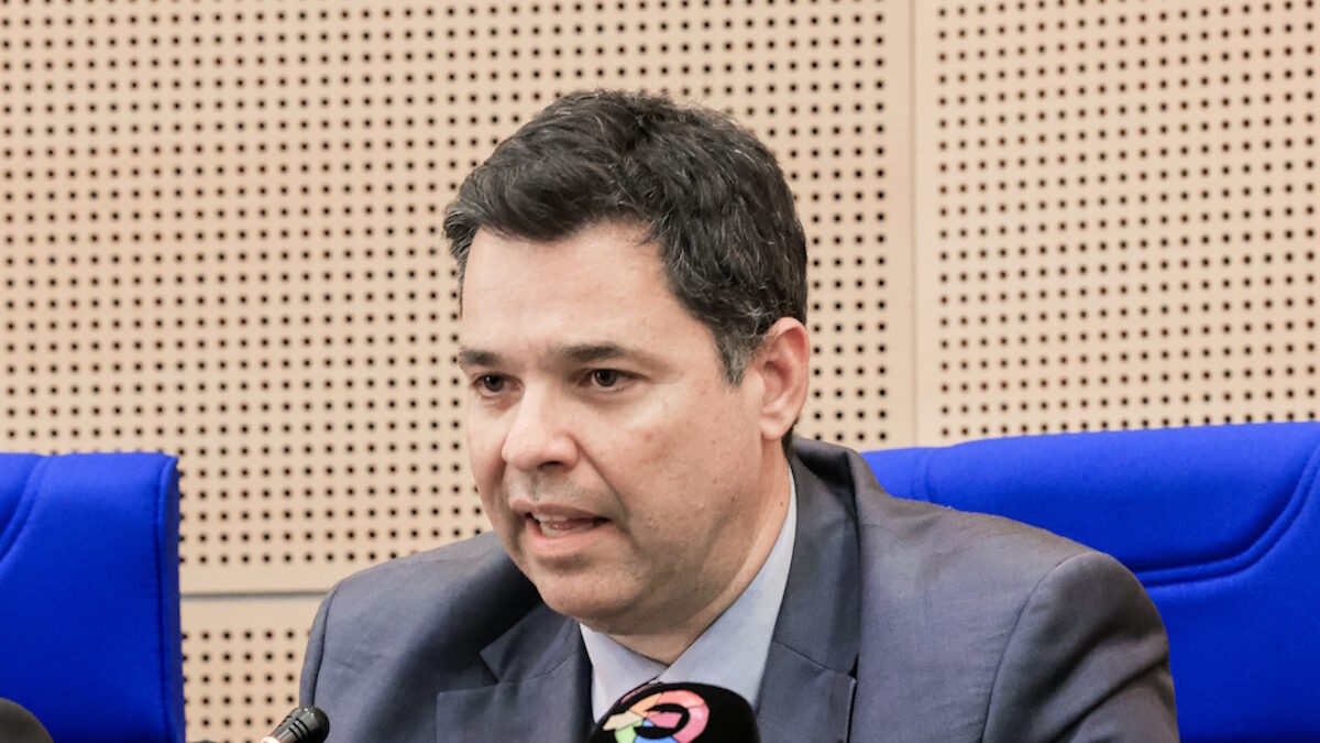 O Θανάσης Κοντογεώργης