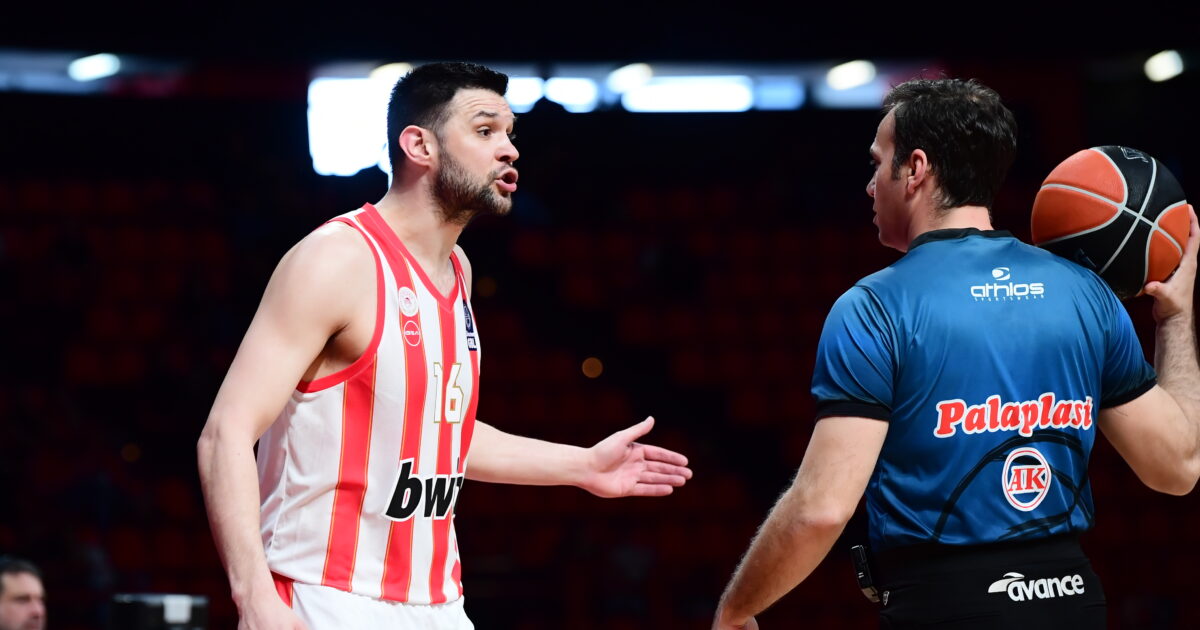 Olympiacos – Panionios: Papanikolaou was furious
