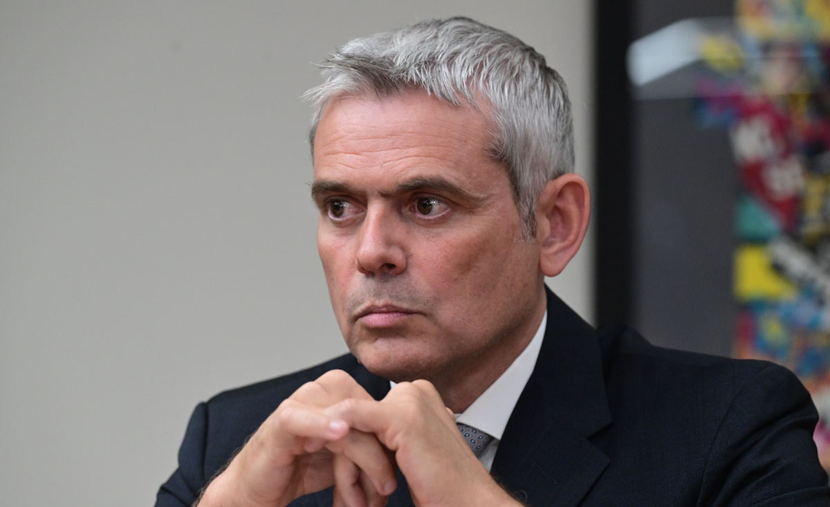 Ο Κώστας Καραγκούνης