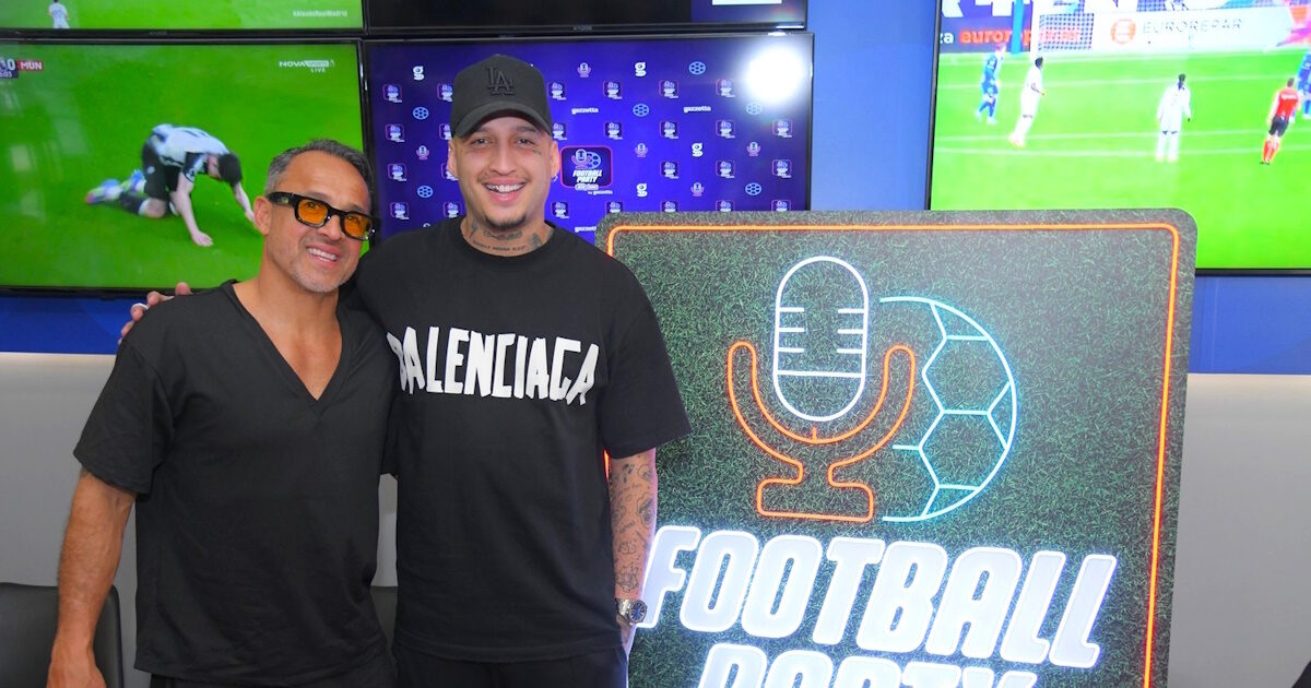 Family Case The Pre-Game Show Pame Betting Football Party by Gazzetta with Luciano de Souza and Mc Daddy