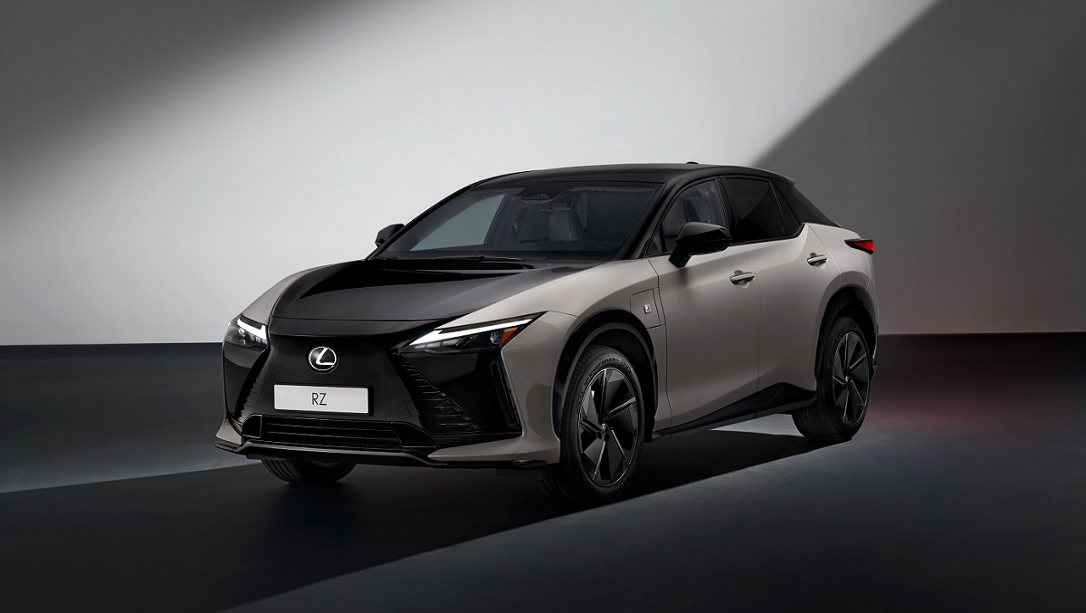 Lexus RZS