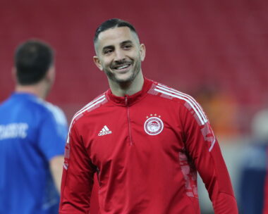 Ο Κώστας Μανωλάς