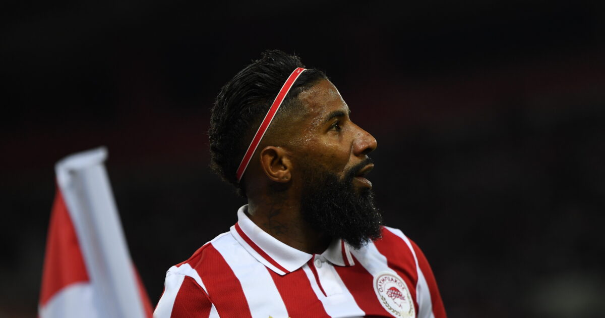 Olympiacos: From Good Wednesday the second batch of anniversary jersey