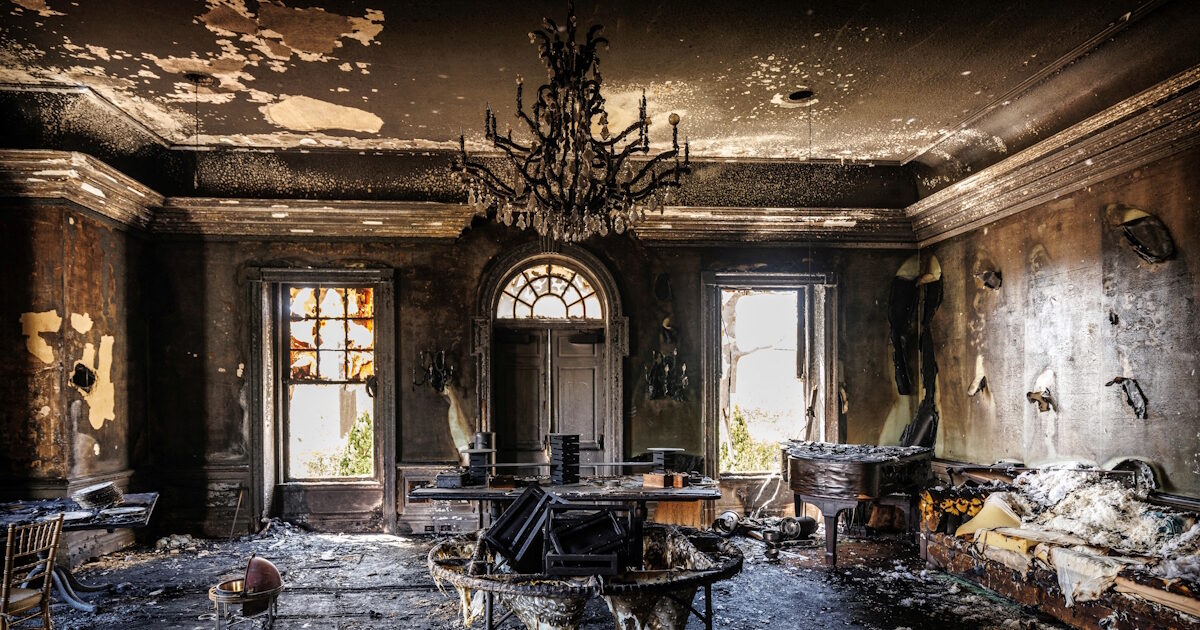 Pennsylvania: For attempted homicide and terrorism the 38 -year -old who set fire to the ruler’s house