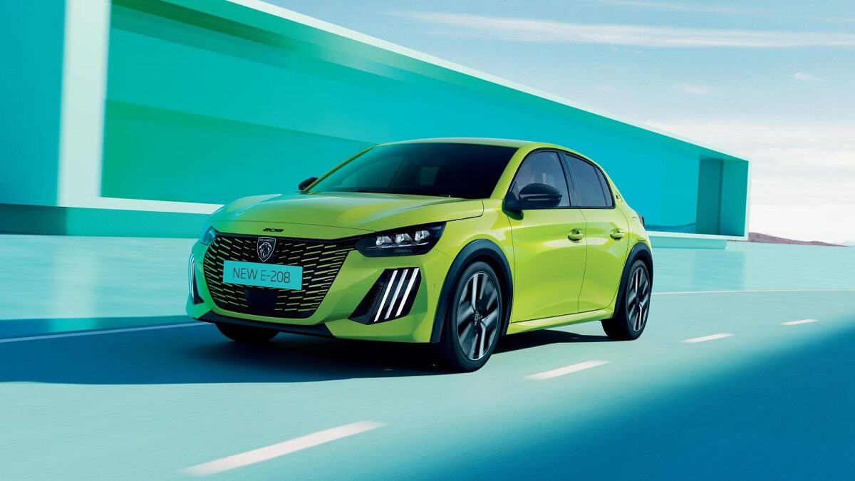 PEUGEOT E-208
