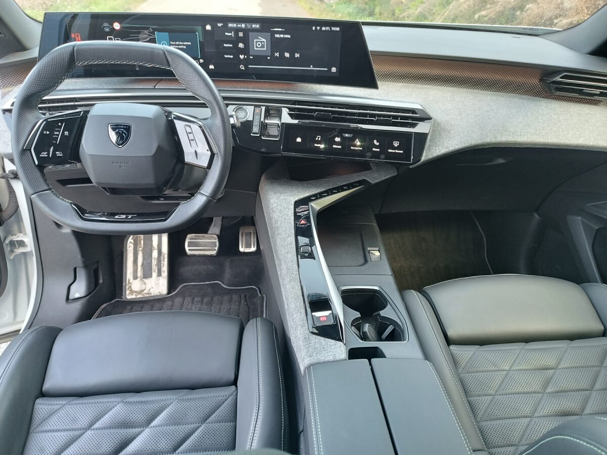 Peugeot 3008 Hybrid