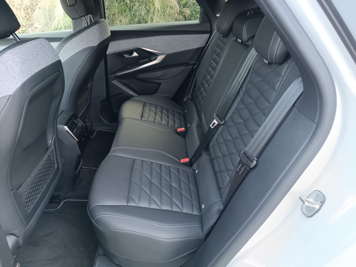 Peugeot 3008 Hybrid