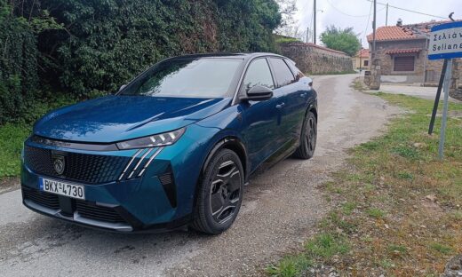 Peugeot e-3008 211hp