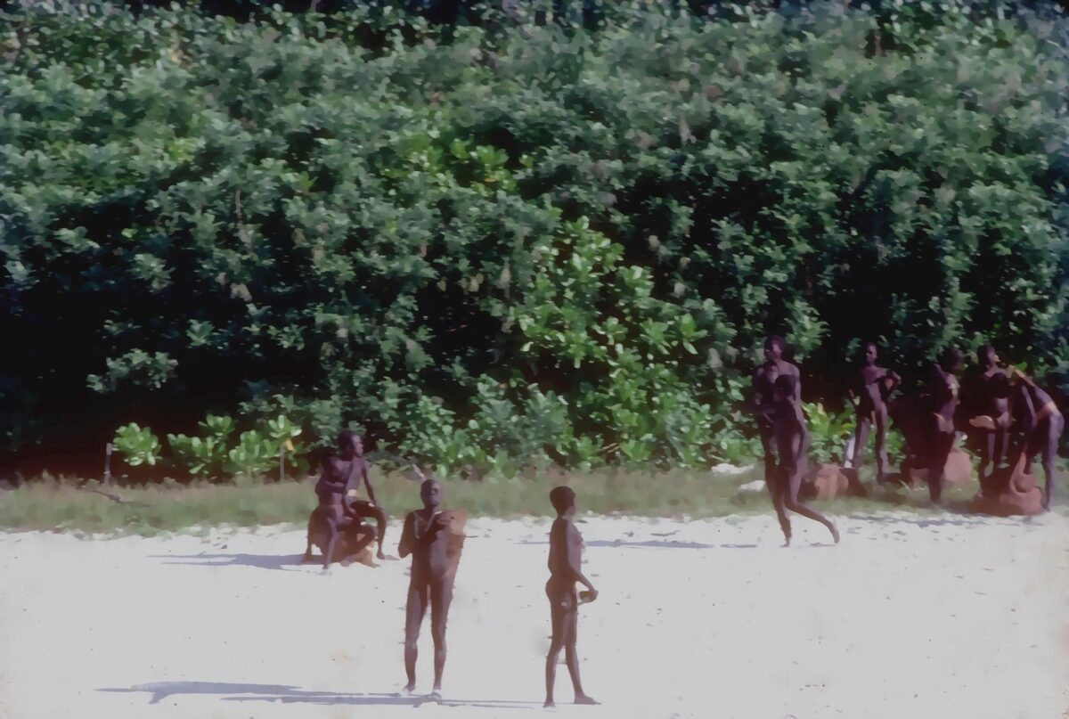 Η φυλή Jarawa - Μαζί με τη Sentinelese είναι οι δυο υπό εξαφάνιση φυλές των Ανταμάν