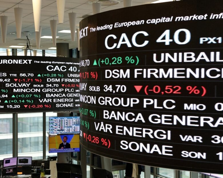Τι θα κάνει η κυβέρνηση με τα τεκμήρια φορολόγησης  η εξαφανισμένη από την αγορά εργασίας γενιά των 30ρηδων  έρχονται μετοχικές αλλαγές στο Costa Navarino;  τα νέα μπόνους κι οι αυξημένες αμοιβές των τραπεζιτών  τα μετοχικά αδιέξοδα δεν «ακουμπούν» τα κέρδη της ΚΑΡΕΛΙΑΣ  το πιθανό τέλος του Φόρουμ του Νταβός