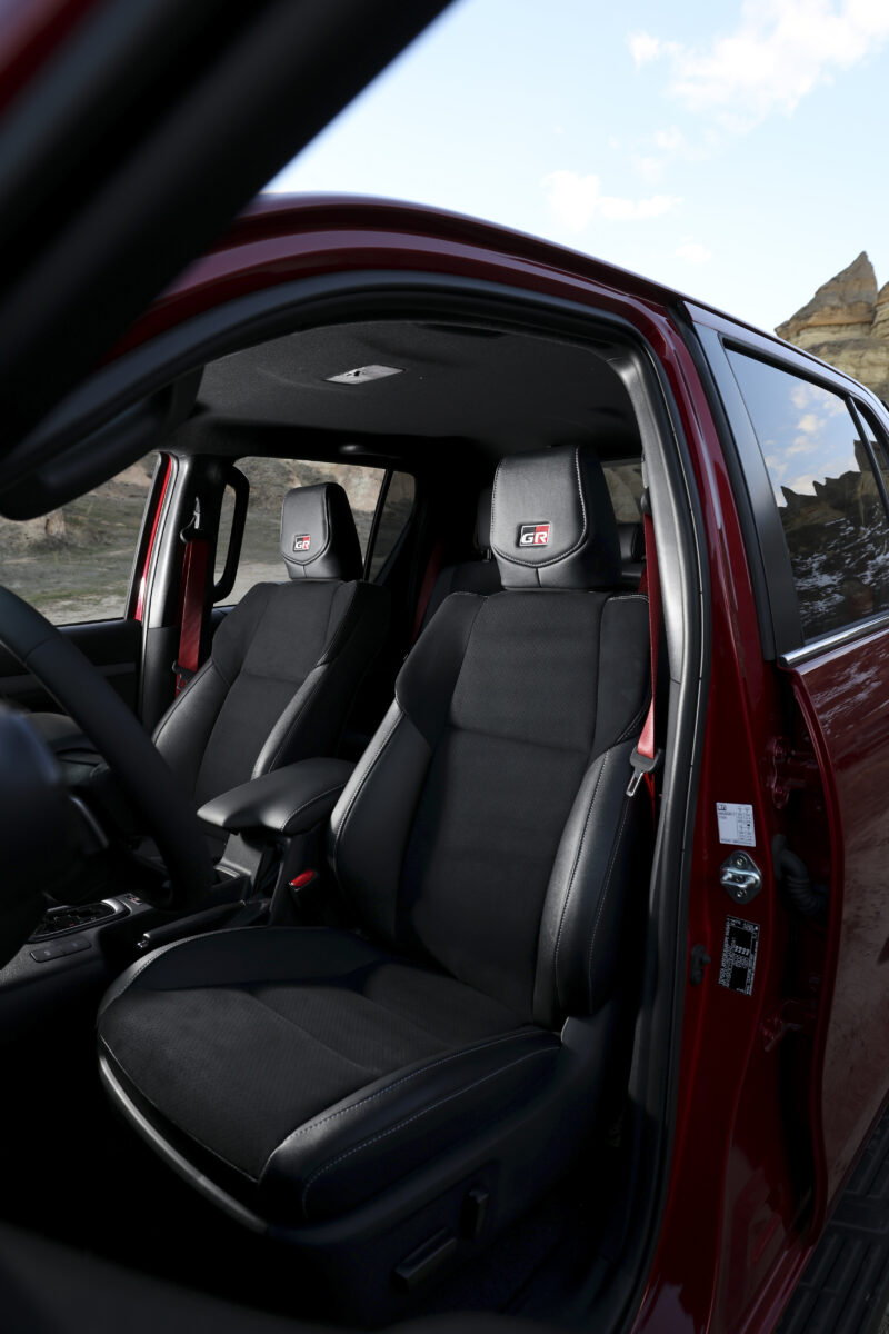 Toyota Hilux GR Sport ll