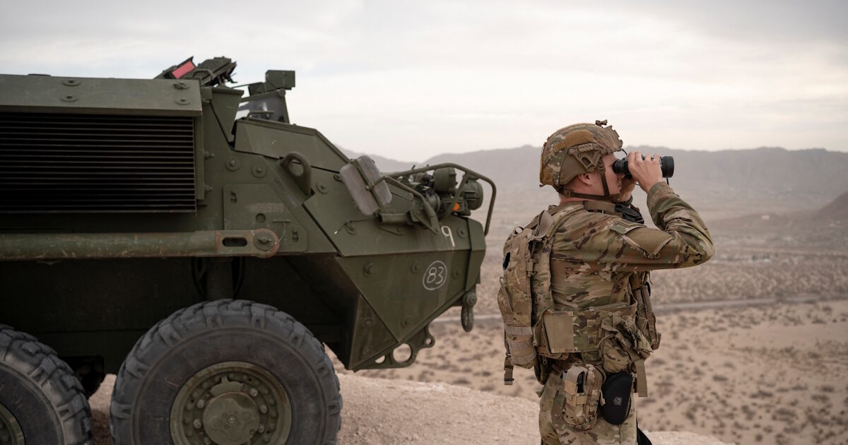 Trump gives the army 440 square kilometers to the border with Mexico for irregular immigrants