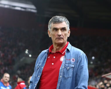 Ο προπονητής του Ολυμπιακού, Χοσέ Λουίς Μεντιλίμπαρ
