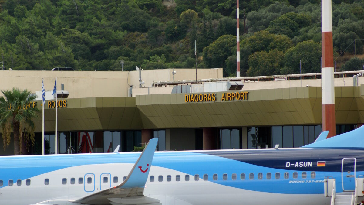 Αεροδρόμιο στη Ρόδο