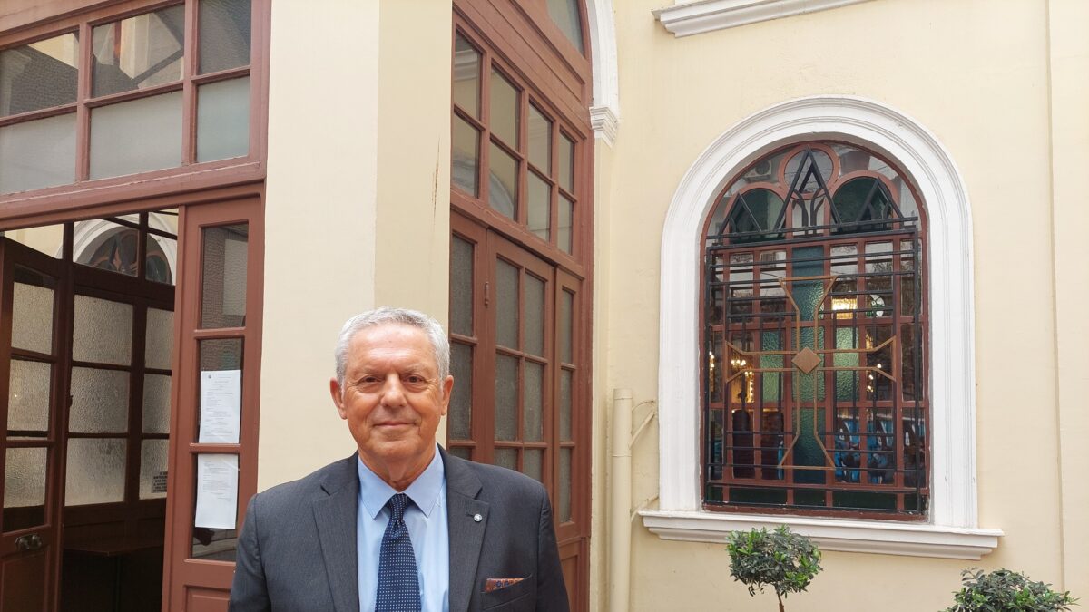 Ο γιος του Σαρκίς Κασπαριάν, Αγκόπ διηγείται την ιστορία του πατέρα του