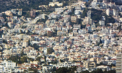 Ακίνητα στην Βουλιαγμένη