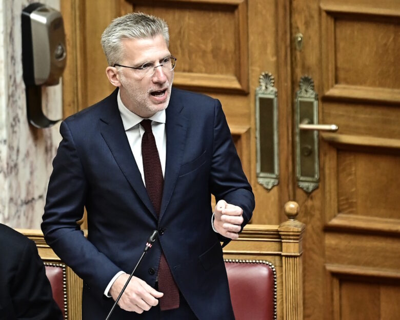Άκης Σκέρτσος για βία ανηλίκων: Σήμερα θα παραδοθεί το Kids Wallet – Φιλοδοξία μας να θεσπιστούν τα 15 ηλικία για την ψηφιακή ενηλικίωση