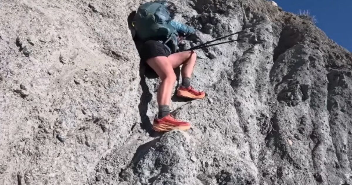 California: Video from the rescue of a climbing climb that had been hooked on rocks