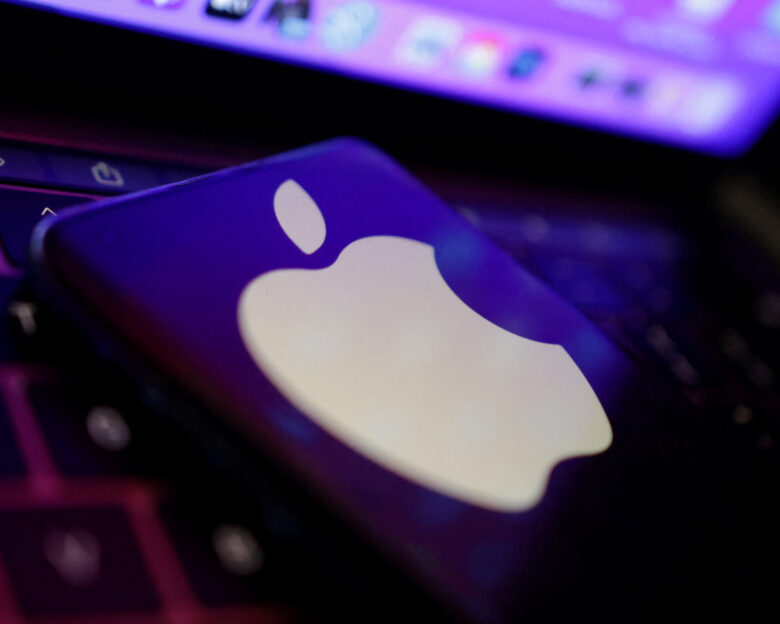 Γαλλία: Συλλογική αγωγή κατά της Apple για καταχρηστική καταγραφή προσωπικών δεδομένων μέσω του Siri