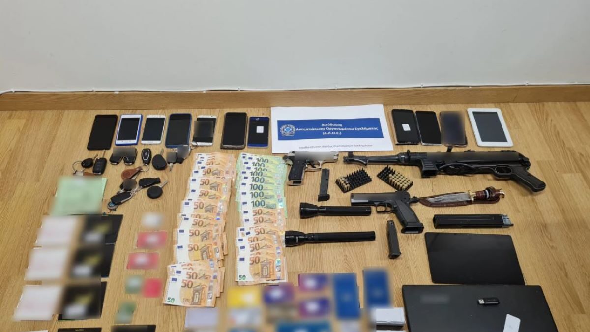 Η ΕΛ.ΑΣ εξάρθρωσε εγκληματική οργάνωση με απάτες μέσω ψευδών αγγελιών πώλησης οχημάτων