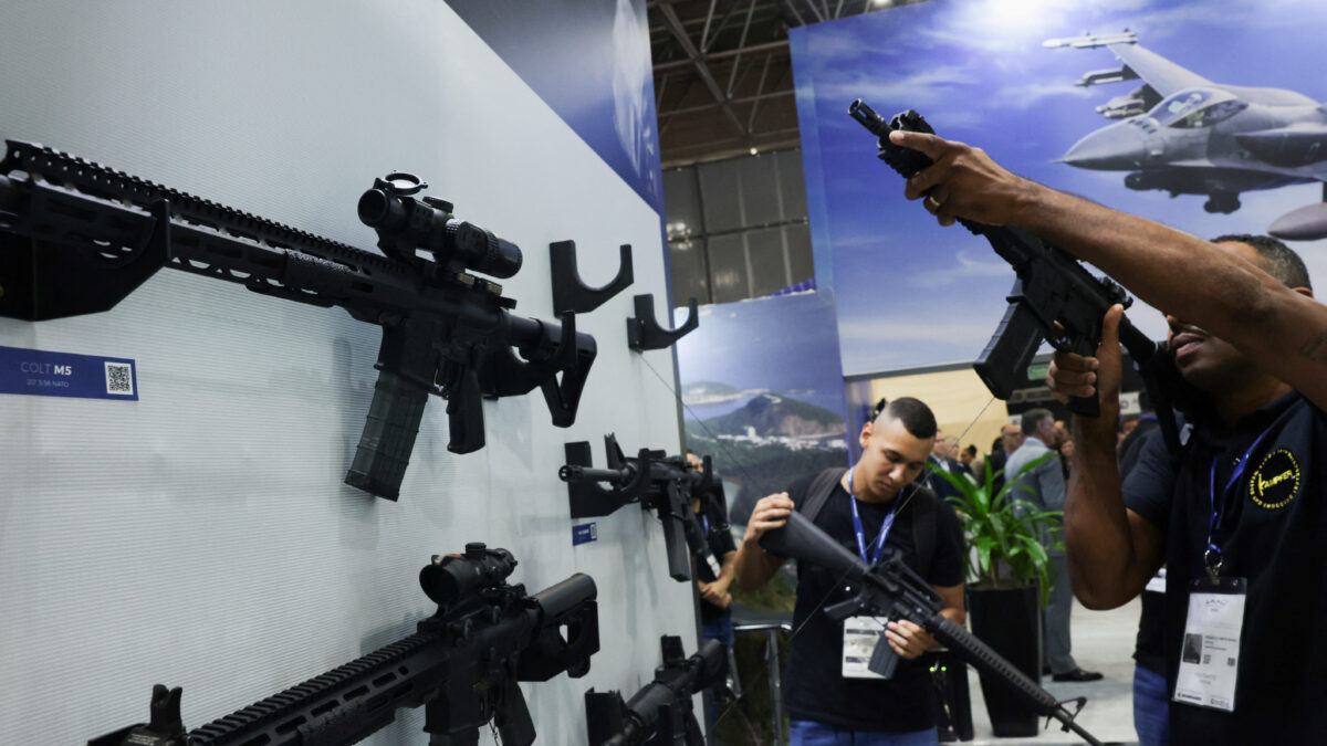 Aυτόματα όπλα Colt Carbine