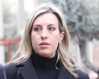 Πόπη Δομάζου