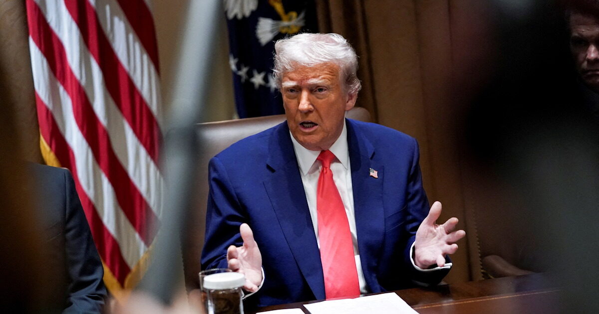 Donald Trump accuses Ukraine of starting war – “Crimea will remain in Russia”
