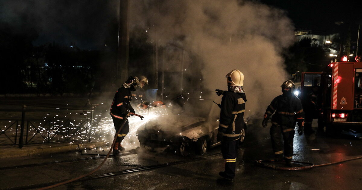 Aspropyrgos: dead car driver caught fire after a car accident