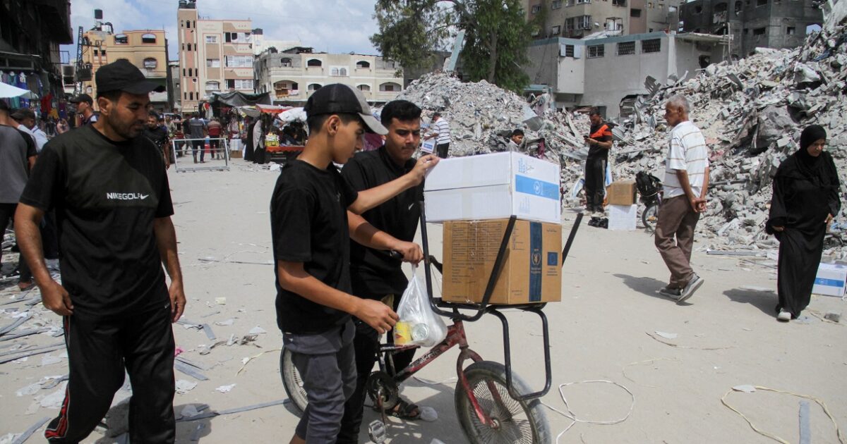 Gaza Strip: Exhausted drug stocks say that