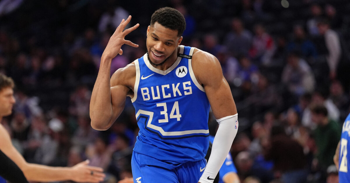 Giannis Antetokounbos was named a week player in NBA