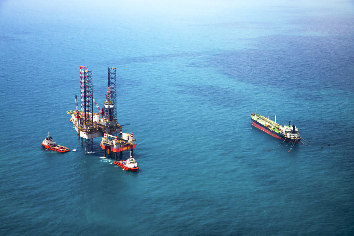 Oil rig in the gulf from aerial view