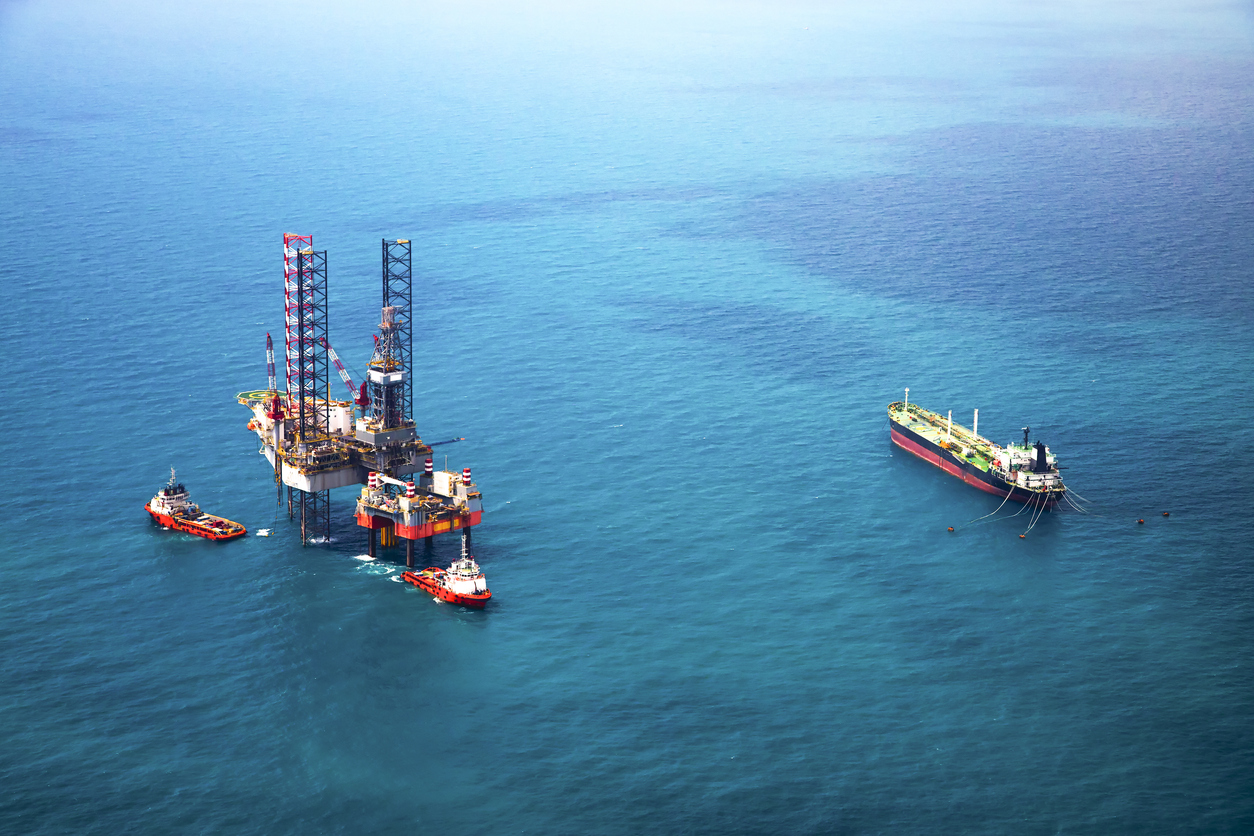 Oil rig in the gulf from aerial view
