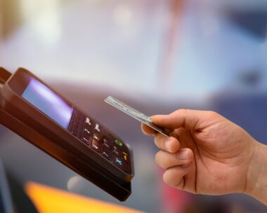 contactless payments from pos device via credit card