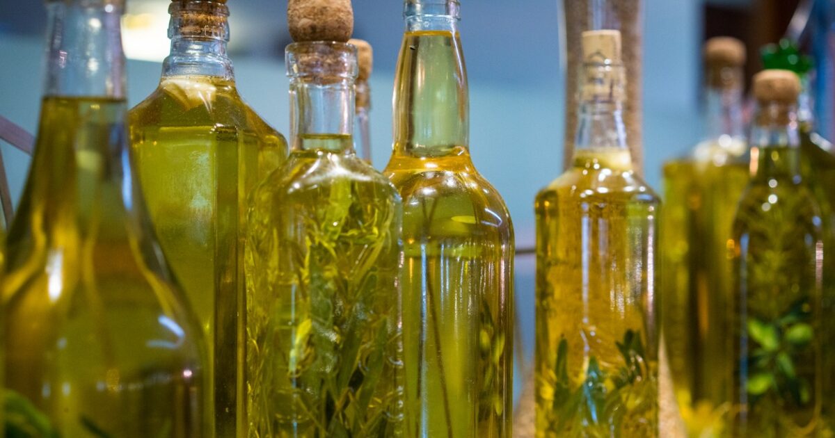 In standby stand the board of the table olive and standard olive oil due to US duties