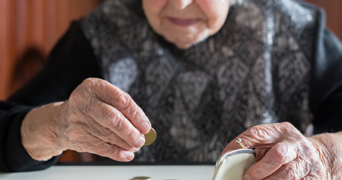 How Trump duties can freeze pensions in Greece in December